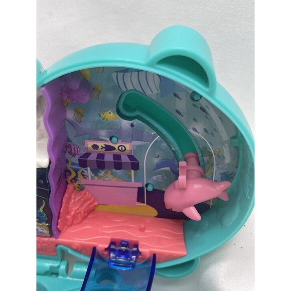 Polly pocket 2021 Otter Aquarium compact Fuzzy Pink Belly - Picture 4 of 16